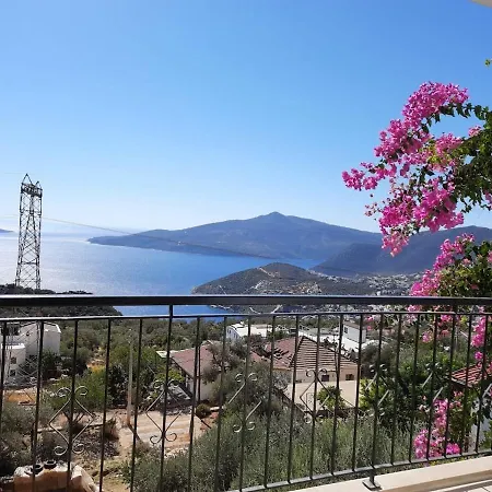 Charming Nature With Views Of Sea And Islands Feriehus